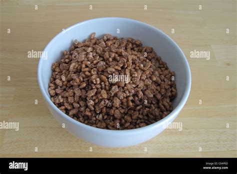 Close Up of a Bowl of Coco Pops Breakfast Cereal Stock Photo - Alamy