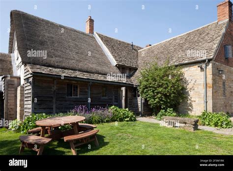 The Fleece Inn, Bretforton Stock Photo - Alamy