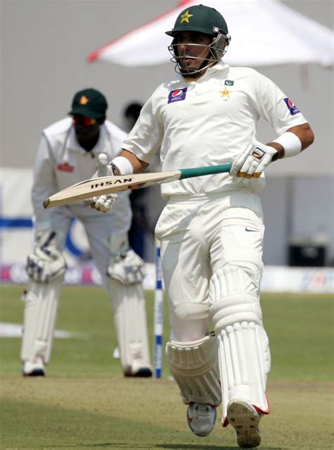 Misbah-ul-Haq completes a run | ESPNcricinfo.com