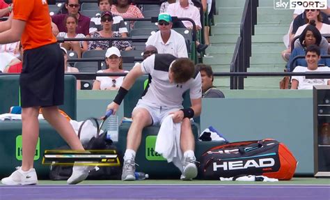 Andy Murray smashes his racquet at Miami Open - Mirror Online