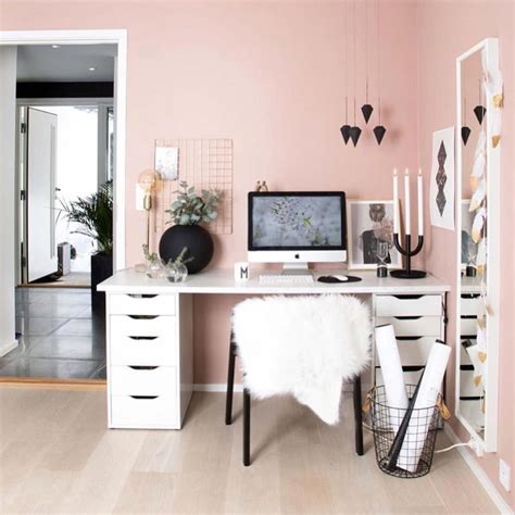 Modern Home Office space aesthetic, small room pink wall style interior decor home living ...