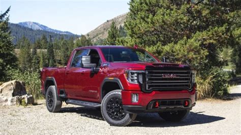 2023 GMC Sierra 1500 AT4: A Half-Ton Truck Made for Off-Road Fun