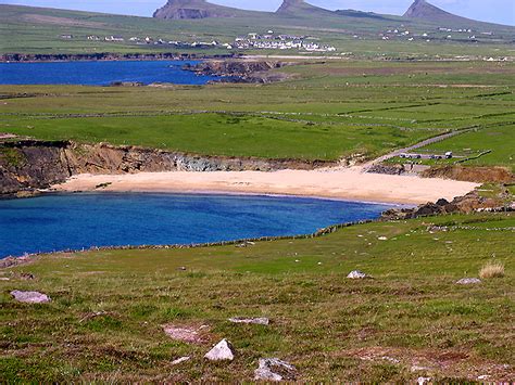 Clogher Beach from An Ghraig Viewpoint © Pam Brophy :: Geograph Ireland