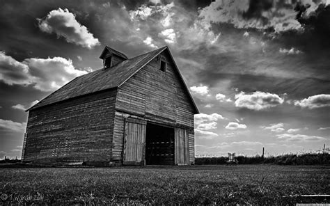 Old Barns Wallpapers - Top Free Old Barns Backgrounds - WallpaperAccess