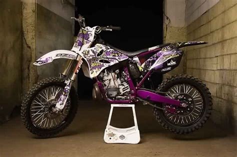 I want a bike like this but the purple parts blue!! | Cool dirt bikes ...