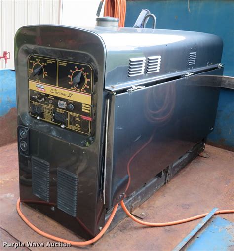 Lincoln Electric Classic II SA-250-F3L1011 welder in Foley, MO | Item DI2247 sold | Purple Wave