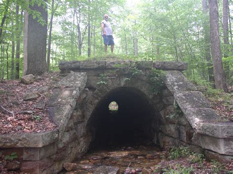 Mister Tristan: More Ultrarunning at Breezewood at the Abandoned PA ...