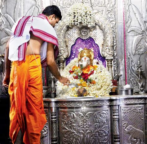 Sarasbaug Ganapati Temple, Maharashtra - Info, Timings, Photos, History