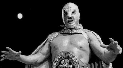 El Santo: 10 interesting facts about the legendary Mexican wrestler - YEN.COM.GH