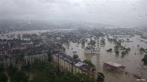 New video of Balkan floods 2014 shows city inundated in five minutes