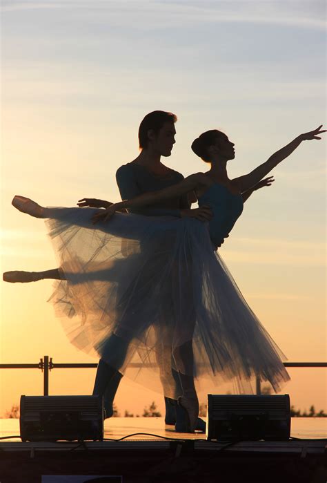 Woman ballerina with her partner dancing during golden hour HD wallpaper | Wallpaper Flare