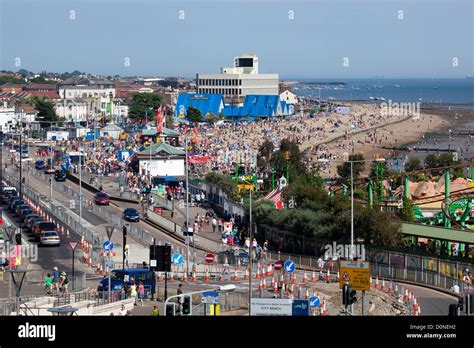 Seafront at Southend on Sea Stock Photo - Alamy