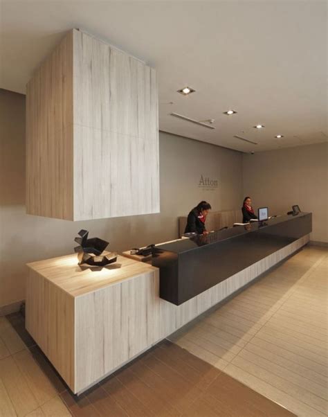 Les plus belles banques d'accueil design - Bureaux Reception | Reception desk design, Reception ...