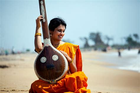 Tamil Nadu Culture: Exploring the Rich Tradition, Art, Music, Food and ...