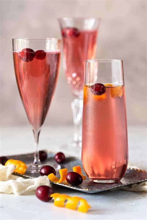 Cranberry Orange Prosecco Cocktail - A Seasonal Twist for a Mimosa ...