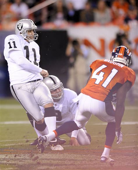 Sebastian Janikowski's 63-yard field goal carries Raiders to win ...