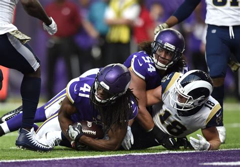 Minnesota Vikings: Five players flying under the radar