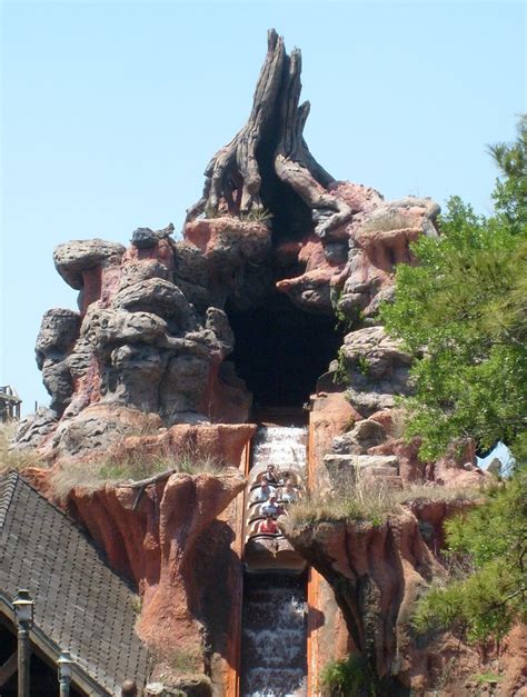 That Disney Girl.: Splash Mountain: Ride Review