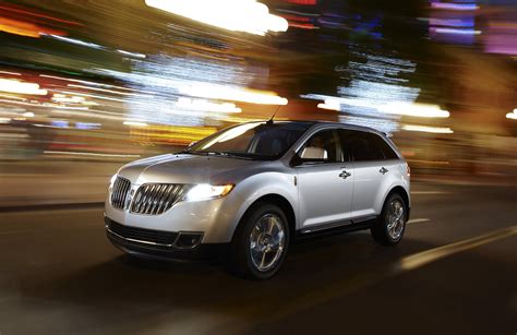 First Look: 2011 Lincoln MKX Gets More Power, Great Tech, And A Very Familiar Face - Winding ...