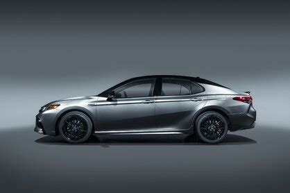 2022 Toyota Camry Hybrid Review, Pricing, & Pictures | U.S. News