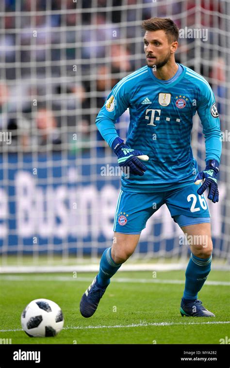 Goalkeeper Sven Ulreich FC Bayern Munich on the Ball, DFB Cup Final ...