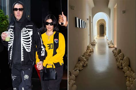 Pregnant Kourtney Kardashian Puts Up Halloween Decorations For Travis ...