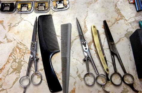 Barber tools, Barber, Vintage salon