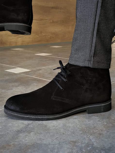 Anchorage Black Suede Chukka Boots | BOJONI