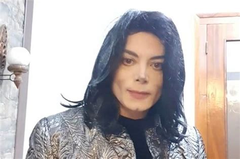 Michael Jackson alive conspiracy explodes with 'identical' lookalike's ...