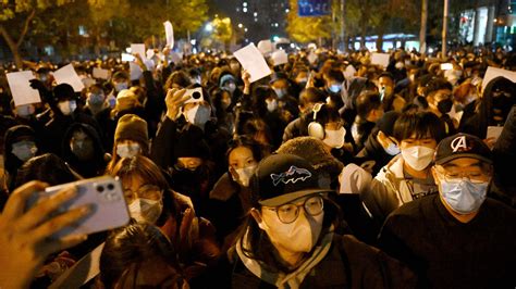 Zero-Covid Protests in China Shake Global Markets - The New York Times