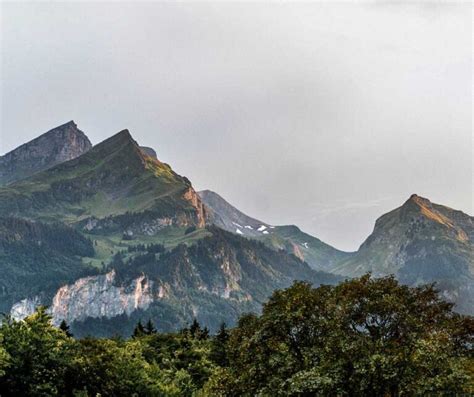 Bing Mountains Quiz: Test Your Knowledge of the World's Majestic Peaks!