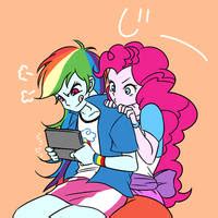 Rainbow Dash Kisses Pinkie Pie by kTd1993 on DeviantArt