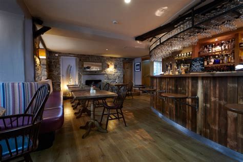 The Inn - The Devonshire Arms at Pilsley | Devonshire Hotels