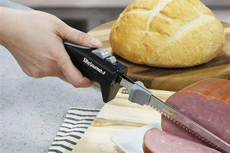 Best Electric Carving Knives of 2023 - Homes Whiz