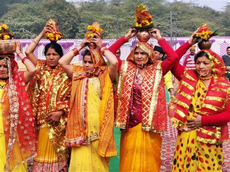 Festivals of Uttarakhand - India's Devbhoomi | Veena World