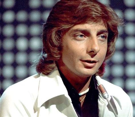 COPACABANA (VERSIÓN EN ESPAÑOL) - Barry Manilow - LETRAS.COM