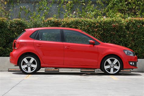 Volkswagen Polo 1.2 TSI Review – worth two Myvis? volkswagen-polo-tsi ...