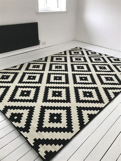 Black and white ikea rug 200cm x 300cm LAPPLJUNG RUTA White floorboards | Ikea rug, Black white ...