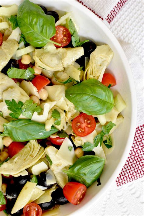 Artichoke Salad - Simple Living Recipes