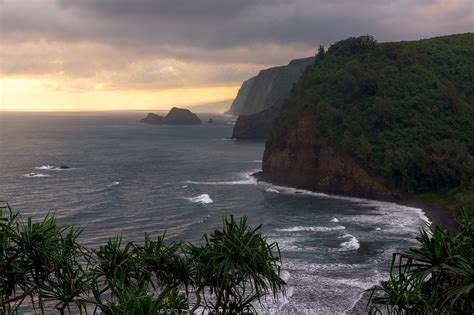 Pololu Sunrise | Hawaii Island | Scott Smorra