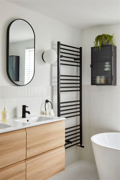 Nordic Flair at Home: 37+ Scandinavian Bathroom Design Ideas