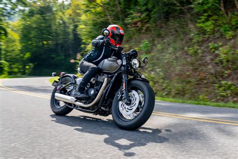 2023 Triumph Bonneville Bobber Review | First Ride | Triumph Motorcycle ...