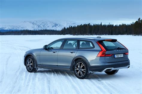 2017 Volvo V90 Cross Country First Drive Review | Automobile Magazine