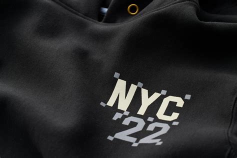 Trackhouse Sweatshirt - NYC | Tracksmith