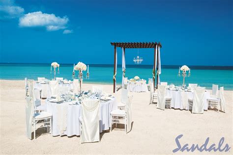 Sandals FREE Wedding Package with a 3-Nights or more