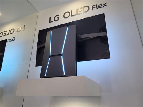 LG OLED Flex Preview | Trusted Reviews