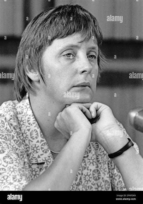 Angela merkel hands Black and White Stock Photos & Images - Alamy