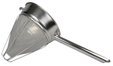 CCB-8R Stainless Steel Reinforced Bouillon Strainer, 8 inch - 1 Each., Winco - CCB-8R - 8 in ...