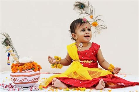 Janmashtami Baby Photoshoot: Mobile Photo Tips To Click High Quality Photos Of Kids - News18