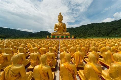 Makha Bucha Day in Thailand - Experience Unique Thailand